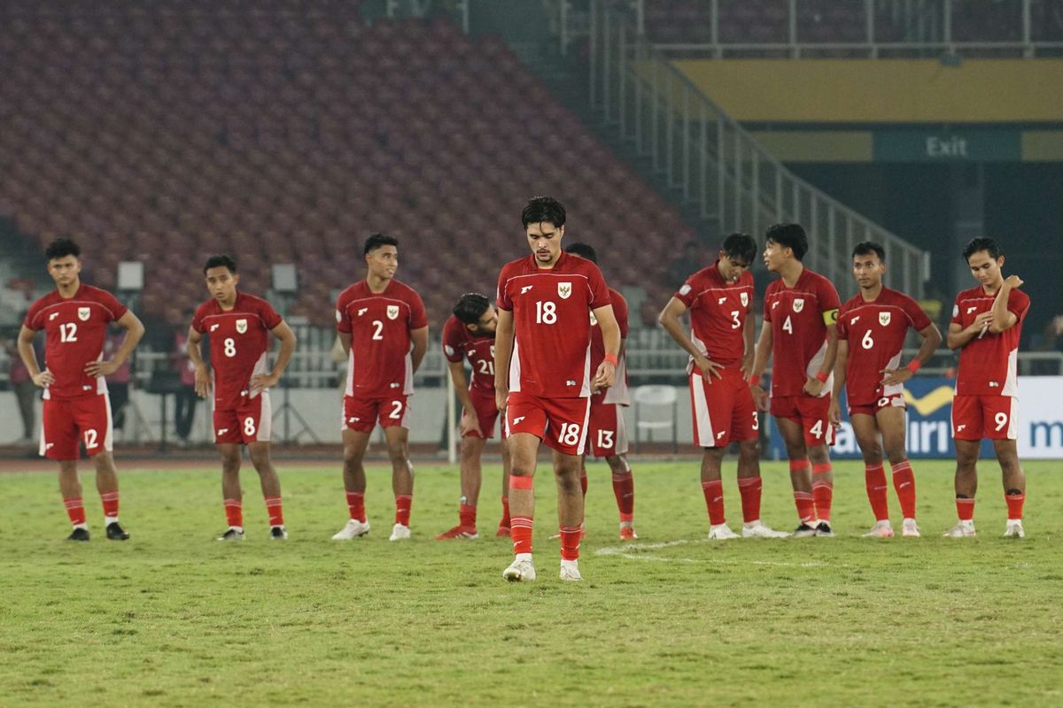 Timnas U23 Indonesia, Kadek Arel, ASEAN U23 Championship 2025, Thailand, Vietnam, Timnas U-23 Indonesia, timnas U23 Indonesia vs Vietnam, vietnam, thailand, Piala AFF U23 2025, ASEAN Cup U-23, Jelang Final Piala AFF U23 2025, Kadek Arel Ungkap Satu Problem Timnas U23 Indonesia