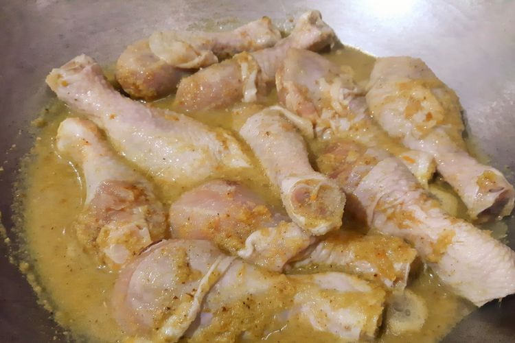 Kremesan ayam, kremesan ayam, kremesan, Kremesan, kremesan ayam dari sisa ungkep, kremesan anti gagal, Tips Membuat Kremesan Ayam yang Renyah dan Sedap, Seenak di Restoran
