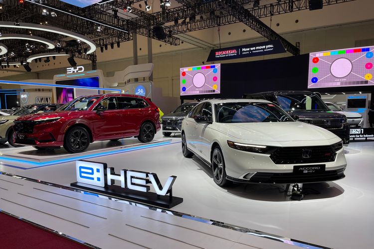 Honda Prospect Motor, mobil hybrid, Mobil Hybrid, Mobil hybrid Honda, penjualan mobil honda, Penjualan mobil hybrid, Penjualan Mobil Hybrid Honda Tembus 25 Persen