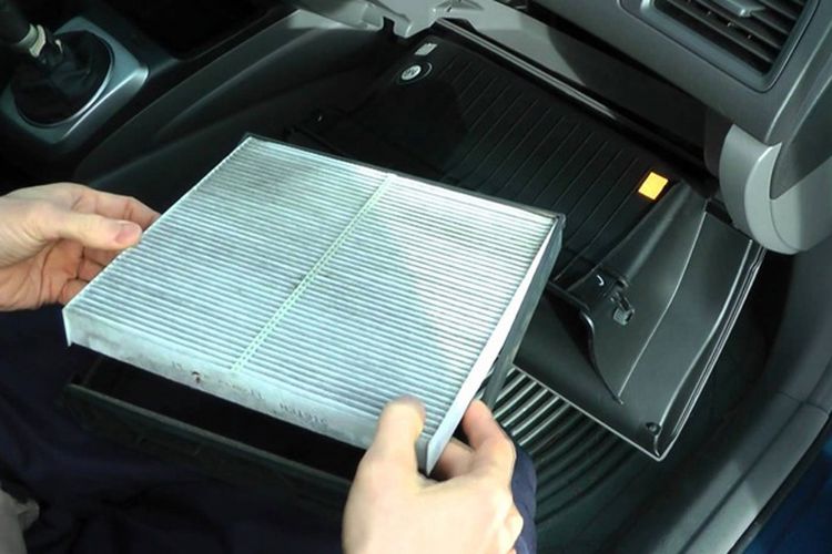 panas, filter AC, pengecekan, Cara Mudah Cek Kondisi Filter AC Mobil Tanpa Harus ke Bengkel