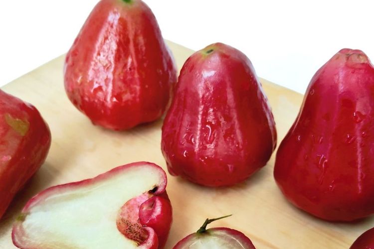 Jambu air, asinan jambu air, membuat asinan jambu air, resep asinan jambu air, bahan asinan jambu air, asinan jambu air pedas manis, Cara Mudah Membuat Asinan Jambu Air, Pedas Manis Segar Bikin Ketagihan