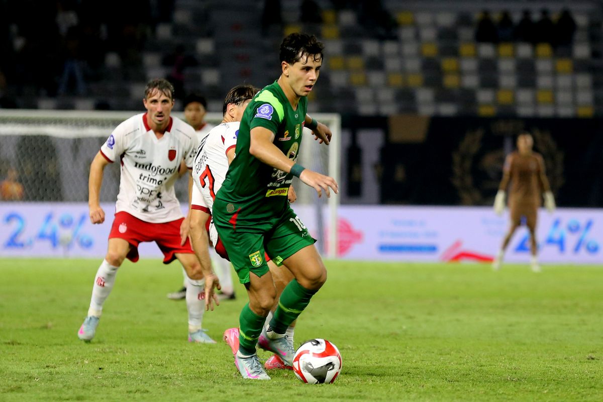 persebaya surabaya, eduardo perez, Persebaya vs Persis, Super League, Bruno Moreira, Persebaya Vs Persis Solo, Eduardo Perez Bahas 100 Penampilan Bruno Moreira