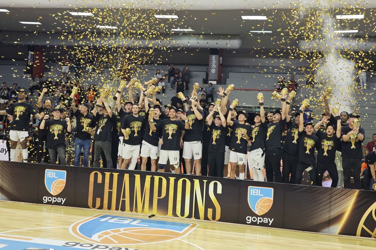 Indonesian Basketball League, Dewa United Banten, Pelita Jaya Bakrie, IBL 2025, indonesian basketball league, final IBL 2025, final IBL 2025 Pelita Jaya vs Dewa United, Dewa United Kunci Juara IBL 2025 di Detik Akhir