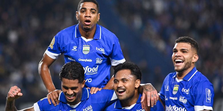 Super League, Persib, Madura United, Persib Bandung, Ramon Tanque, Uilliam Barros, HT Skor Persib Vs Madura United 2-0, Ramon Tanque Cetak Dwigol