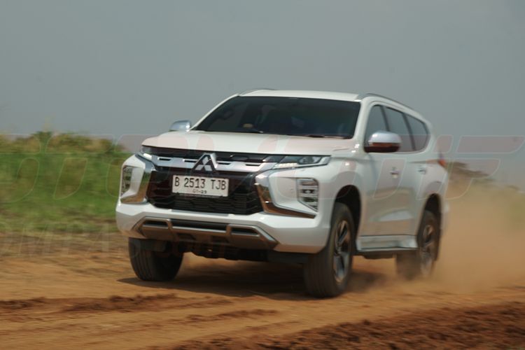 Mitsubishi, Siasati Kenaikan Solar, Ini Rahasia Efisiensi Mesin New Pajero Sport