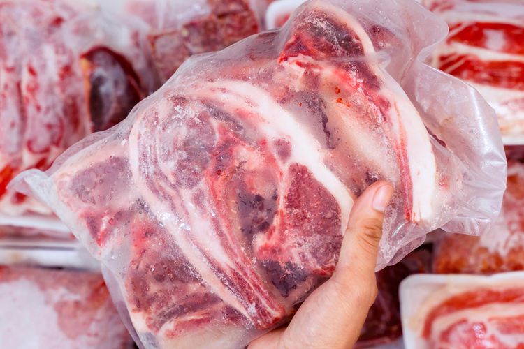 makanan, plastik, 5 Makanan yang Sebaiknya Tidak Pernah Disimpan dalam Wadah Plastik