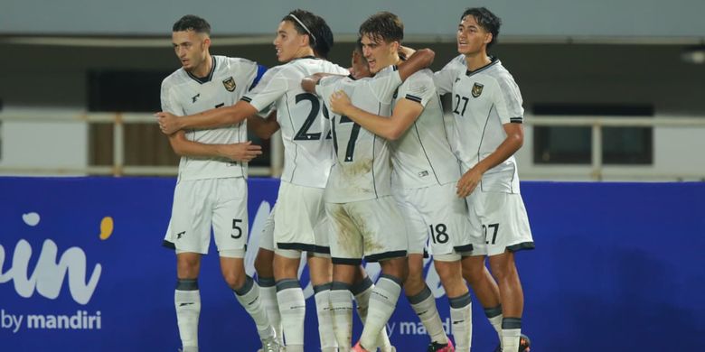 uji coba, Timnas, Mali, Timnas U22 Indonesia, Timnas U22, Rafael Struick, timnas U22, indonesia vs mali, Timnas U22 Indonesia vs Mali, Live Skor Timnas U22 Indonesia Vs Mali 2-1, Struick Bawa Garuda Unggul