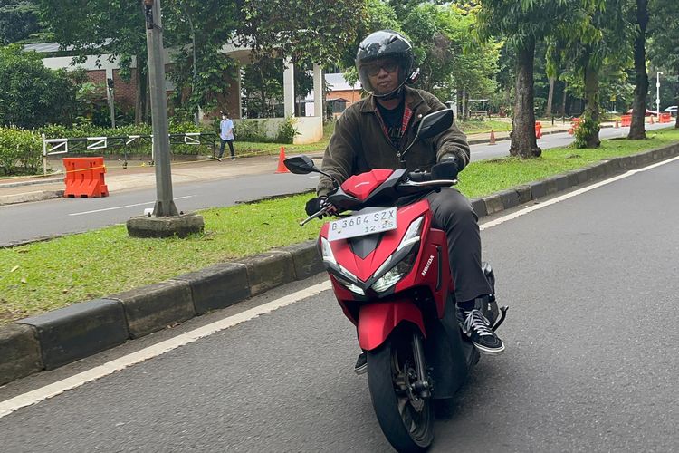 Vario 125, rasa berkendara, Rasa Berkendara Vario 125 Baru Dipakai Harian, Responsif dan Praktis