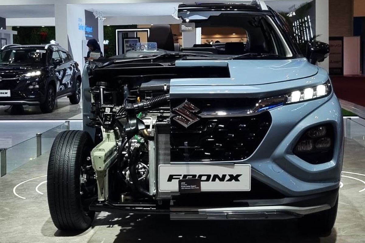 hybrid, Harga mobil baru, turbo, Harga LSUV, SUV murah, Rocky Hybrid, Fronx, Chery Tiggo Cross CSH Hybrid, stargazer cartenz x, Adu Harga LSUV Agustus 2025, Pilihan Beragam dari Turbo sampai Hybrid