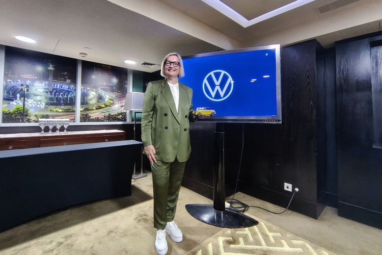 VW Kombi, Volkswagen, Volkswagen Indonesia, mobil keluarga, ID Buzz, vw kombi, Mobil VW, the all electric id buzz, Warisi DNA VW Kombi Legendaris, Volkswagen Rayakan Kehadiran ID. BUZZ lewat Malam Apresiasi “A Night of Icons”