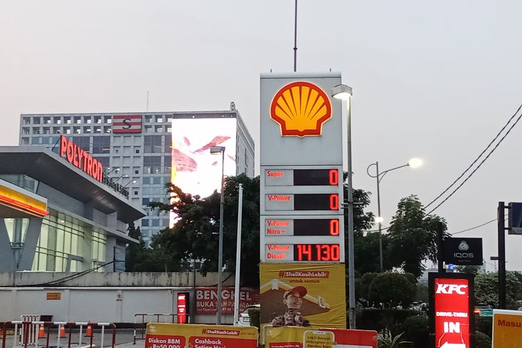 SPBU, Vivo, Bahan bakar minyak, Shell, Menteri ESDM, Pertamina, Bahlil Lahadalia, BP AKR, Bahlil Sebut Shell, BP, Vivo dan Exxon Setuju Beli BBM dari Pertamina