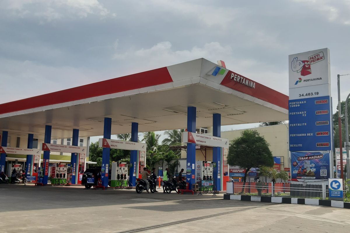 bensin oplosan, Jangan Campur Pertalite dengan Pertamax, Ini Dampaknya
