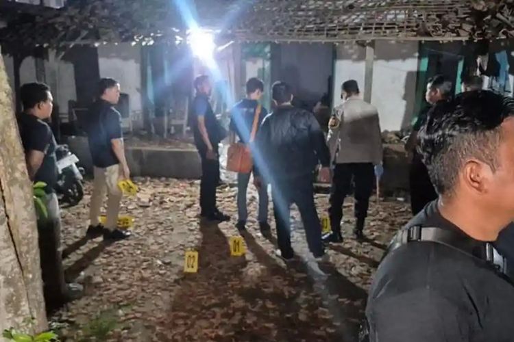 Ponorogo, petasan, ledakan petasan, Ledakan Petasan di Kauman Ponorogo Tewaskan Satu Pelajar SMP, Getaran Terasa hingga 3 Kilometer