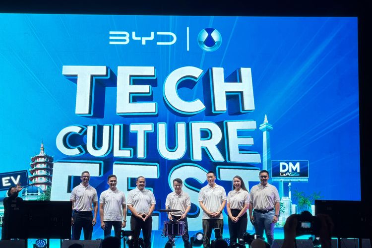 Medan, mobil listrik, mobilitas berkelanjutan, BYD Tech Culture Fest Medan: Inovasi Mobil Listrik di Sumatera