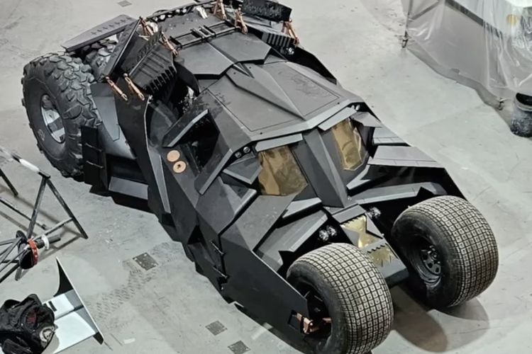 Neymar, Batmobile, Neymar Jr, Batman, Neymar Jr Pamer Batmobile Seharga Rp 30 Miliar