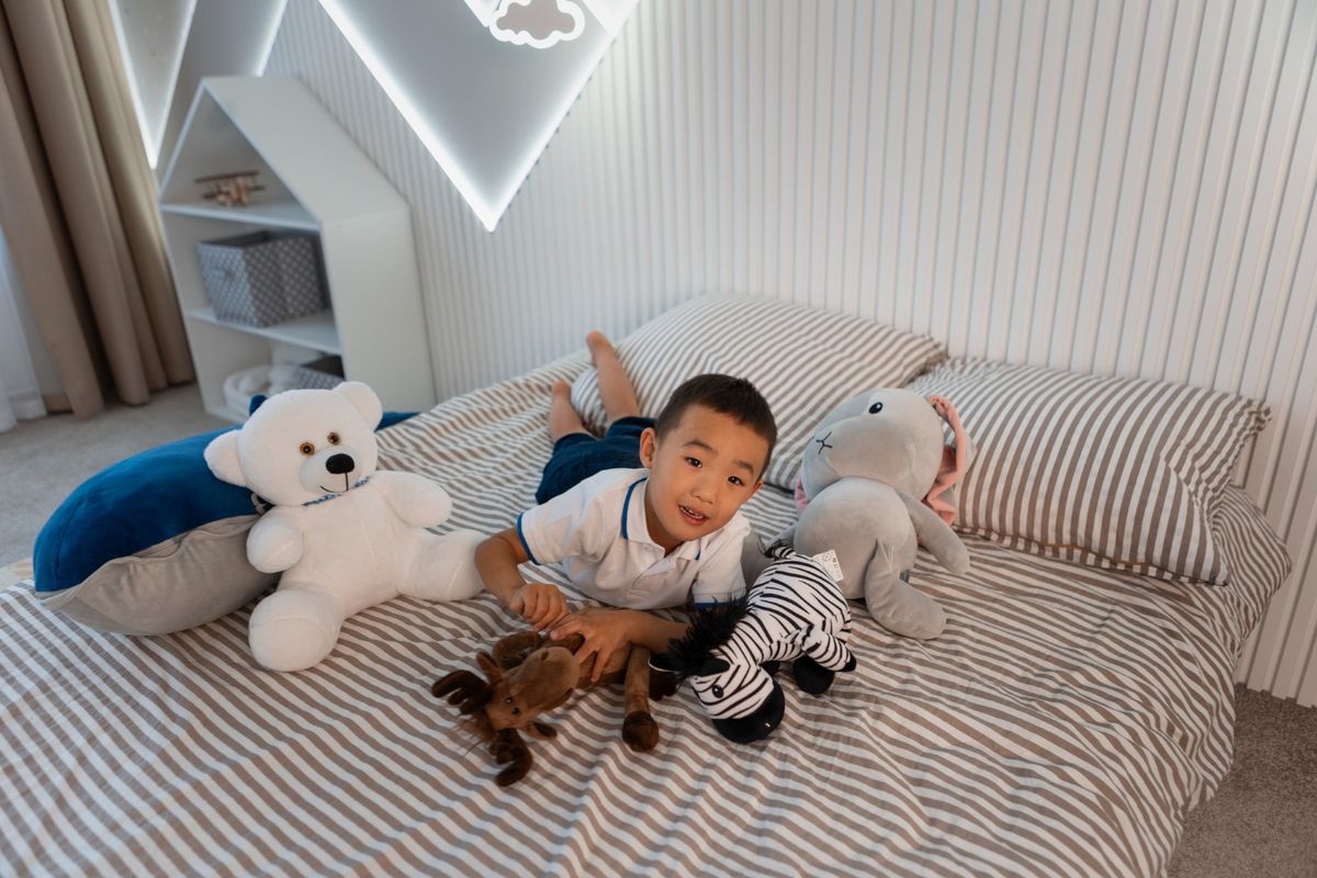 anak main sendiri, independent play, tips parenting, independent play adalah, cara agar anak mau main sendiri, cara anak main sendiri, cara independent play, cara anak independent play, Ini Cara Melatih Anak Main Sendiri di Rumah Menurut Pakar