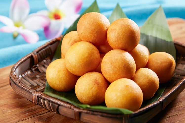 ubi jalar, 5 Olahan Ubi Jalar, yang Terakhir Ternyata Bisa Jadi Camilan Jadul, 1. Ubi goreng krispi, 2. Bola-bola ubi keju, 3. Brownies ubi kukus, 4. Donat ubi, 5. Keripik ubi krispi