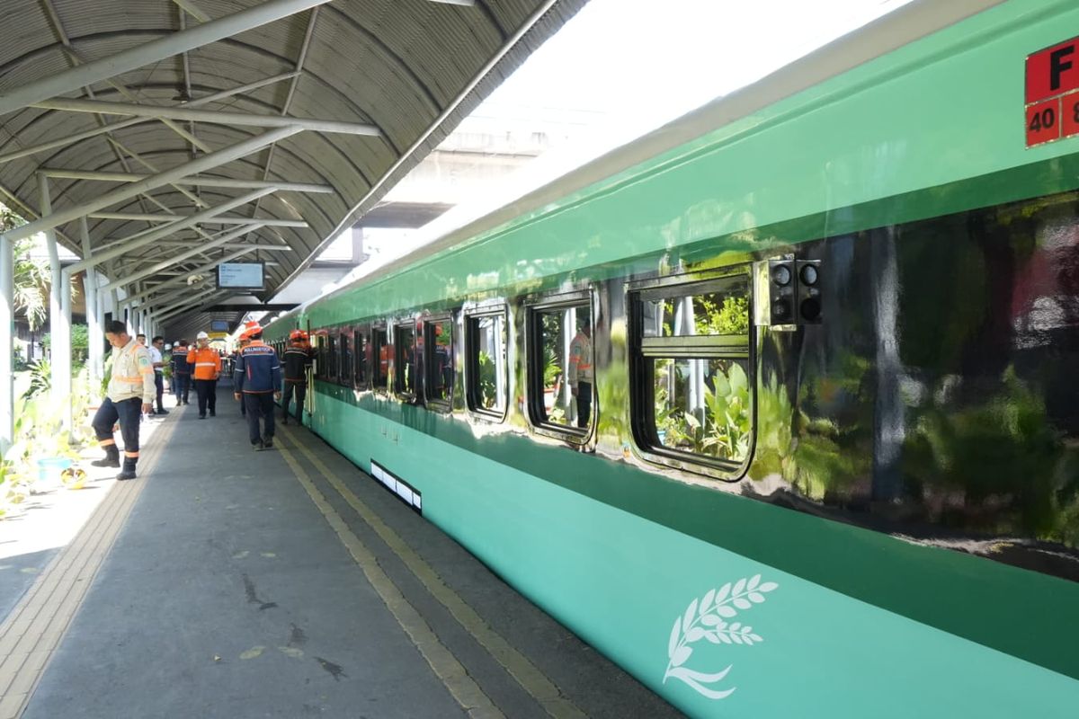 PT Kereta Api Indonesia, kereta petani dan pedagang, kereta petani kai, kereta petani china, kereta petani indonesia, Mirip China, KAI Akan Luncurkan Kereta Petani dan Pedagang pada November 2025