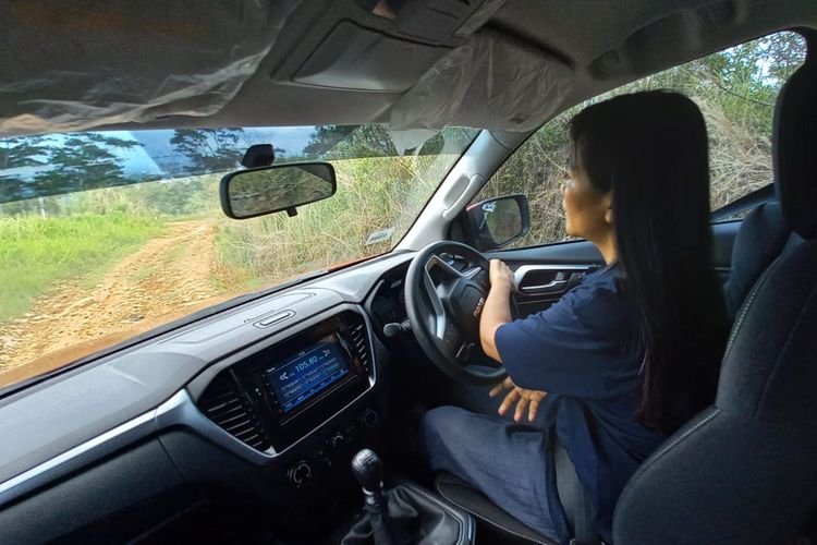 D-Max, AXCR, Asia Cross Country Rally, Reli, Isuzu, Lody Natasha, pereli wanita, Rally Raid Portugal, Cerita Pereli Wanita Indonesia, 6 Kali Taklukkan AXCR