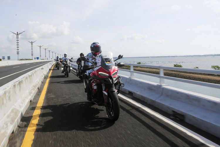 Ducati, Bali, Ducati Indonesia, Ducati Rayakan Ultah ke-100 di Bali, Ratusan Ducatisti Berkumpul