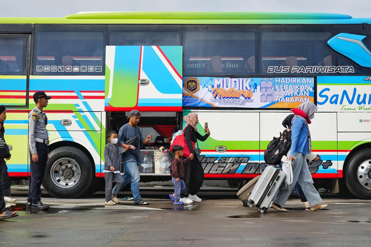 mudik, mudik gratis, 5 Pilihan Mudik Gratis 2026, Simak Syarat dan Cara Daftarnya, Mudik Gratis Pemprov DKI Jakarta, Mudik Gratis PLN, Mudik Gratis Jasa Raharja, Mudik Gratis Kimia Farma, Mudik Gratis Pos Indonesia, Ringkasan Mudik Gratis 2026: