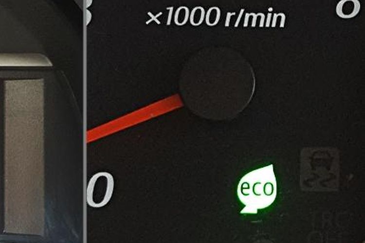 indikator eco, mobil, berkendara, speedometer, Bukan Pajangan, Ini Fungsi Indikator Eco pada Mobil