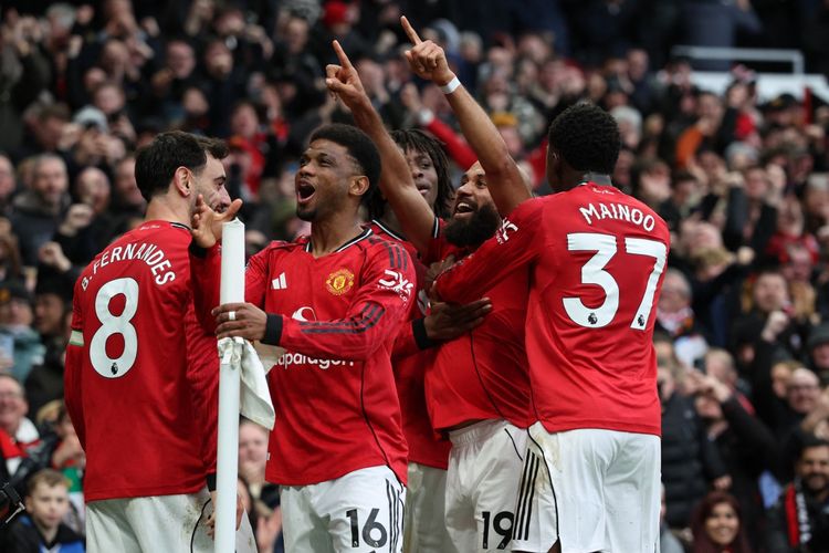Lisandro Martinez, Derbi Manchester, Nicky Butt, Paul Scholes, Manchester City, Man United, Lisandro Martinez: Scholes dan Butt Bisa Datang ke Rumahku untuk Mengkritikku