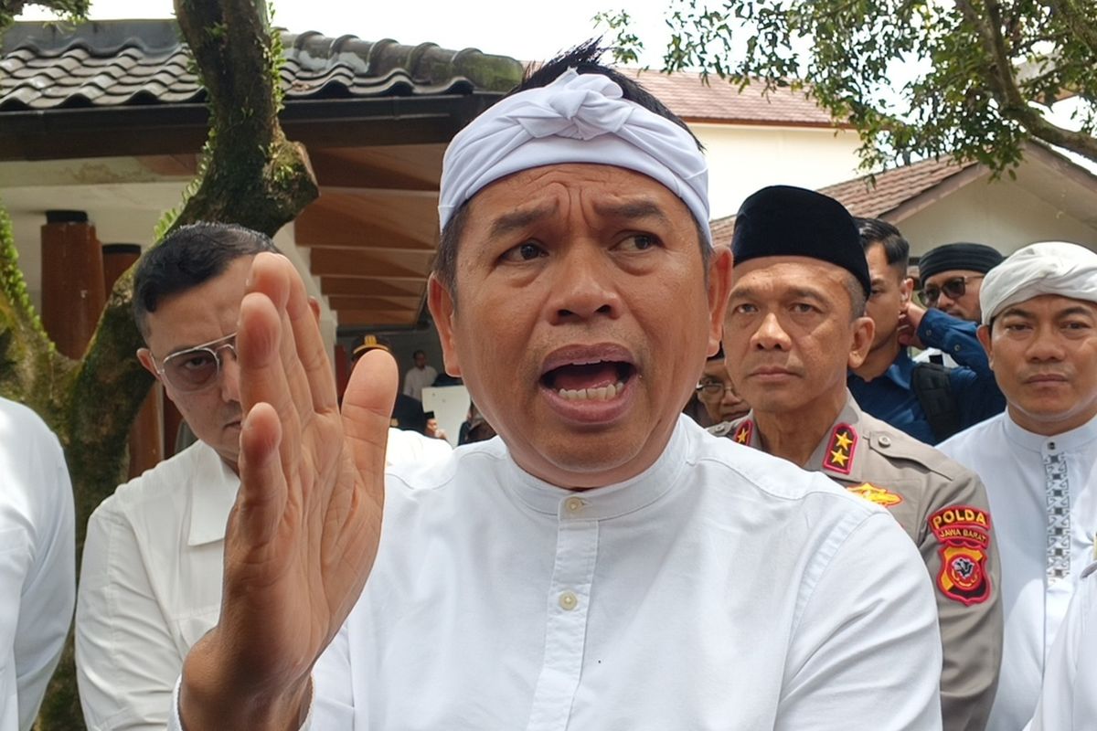 Gubernur Jawa Barat, Dedi Mulyadi, Dugaan Alih Fungsi Lahan Longsor Cisarua, Dedi Mulyadi: Korporasi Tak Ditoleransi, Perorangan Didekati, Mengapa alih fungsi lahan menjadi sorotan utama?, Bagaimana sikap pemerintah terhadap masyarakat perorangan?, Apa solusi yang ditawarkan pemerintah daerah?, Apa arahan Wakil Presiden Gibran di lokasi bencana?