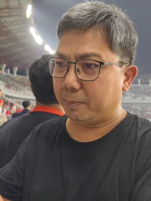 Timnas Indonesia, tommy welly, Bung Towel, FIFA Matchday, Indonesia vs Lebanon, Bung Towel Tatap Ronde 4 Kualifikasi Piala Dunia, Singgung Kuwait Tiba-tiba Mundur