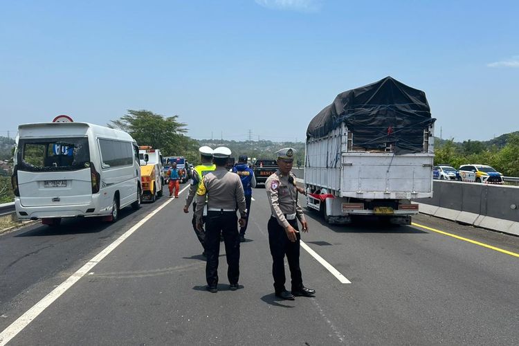 Jalan Tol, BPJT, kecelakaan, Ini Faktor Penyebab Kecelakaan di Jalan Tol