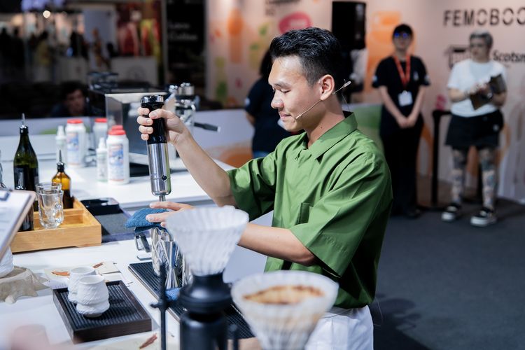 barista Indonesia juara dunia, barista indonesia juara dunia 2025, world coffee in good spirits 2025, world coffee in good spirits championship adalah, georgius audrey teja, Cerita Georgius Audrey, Juara 1 World Coffee in Good Spirits Championship 2025