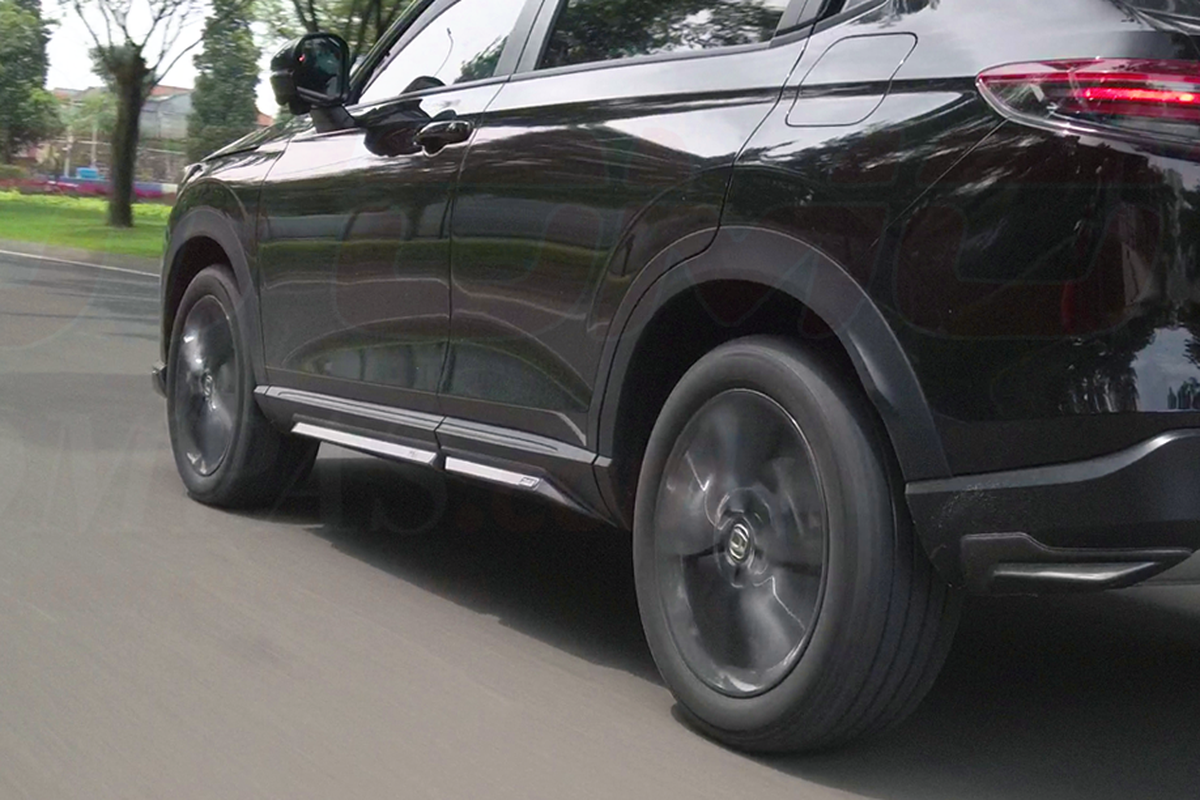 pengecekan, Bridgestone, mudik Lebaran, mobil hybrid, Lebaran 2026, Mudik Pakai Mobil Hybrid, Jangan Asal Pilih Ban