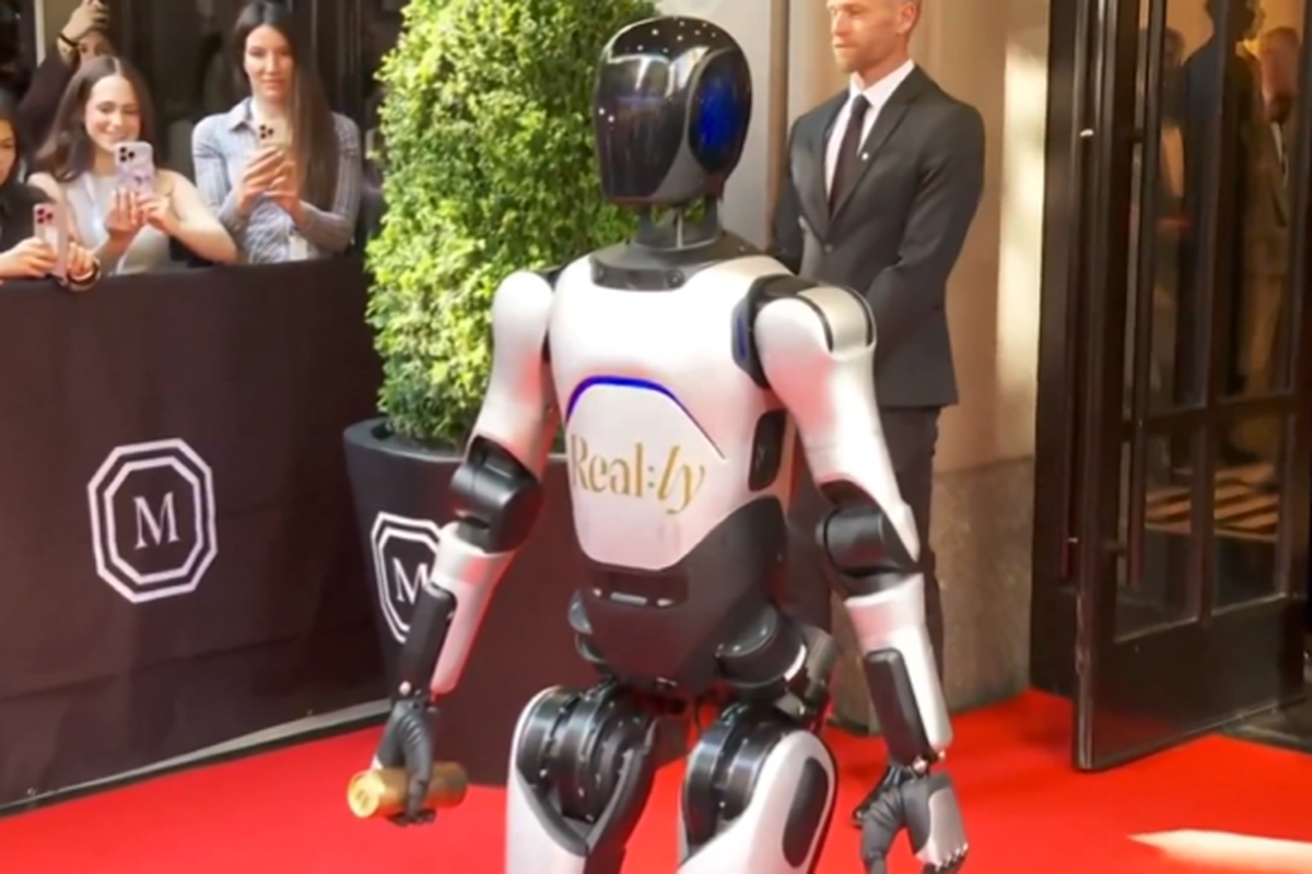 China, robot, humanoid, Met Gala 2026, Robot Humanoid AI China Mejeng di Met Gala 2026, Bisa Pose dan Layani Tamu