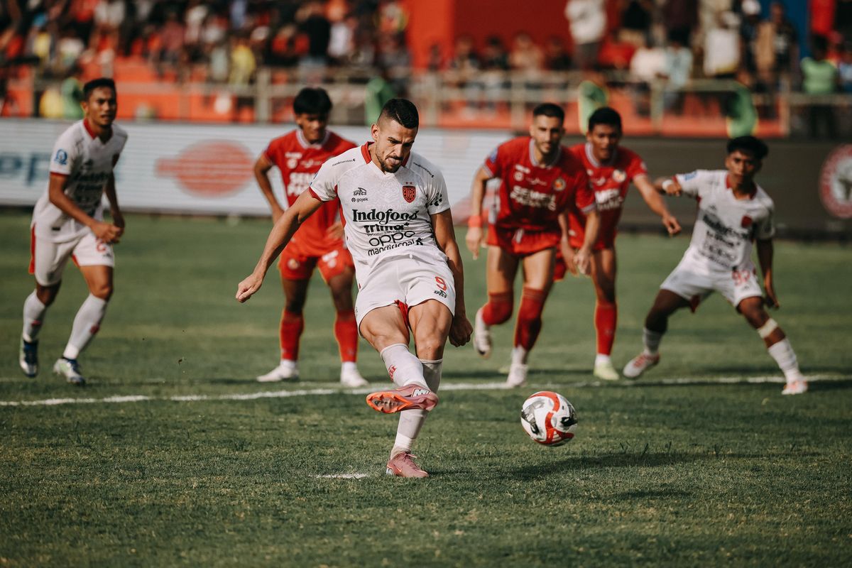 semen padang, Bali United, Super League, Boris Kopitovic, gol bali united, hasil semen padang vs bali united, skor semen padang vs bali united, Hasil Semen Padang Vs Bali United 1-2: Serdadu Tridatu Putus Tren Negatif