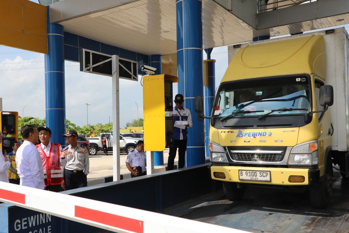 Uji coba, ODOL, Januari, truk, penegakan hukum, Kemenhub, pelanggaran, Mulai 27 Januari, Kemenhub Terapkan Penindakan Hukum Truk ODOL