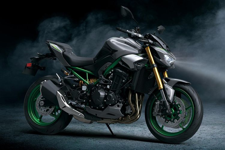 motor gede, Kawasaki Z900, Kawasaki Z900 SE, Cruise Control Elektronik, Spesifikasi Lengkap Kawasaki Z900 dan Z900 SE