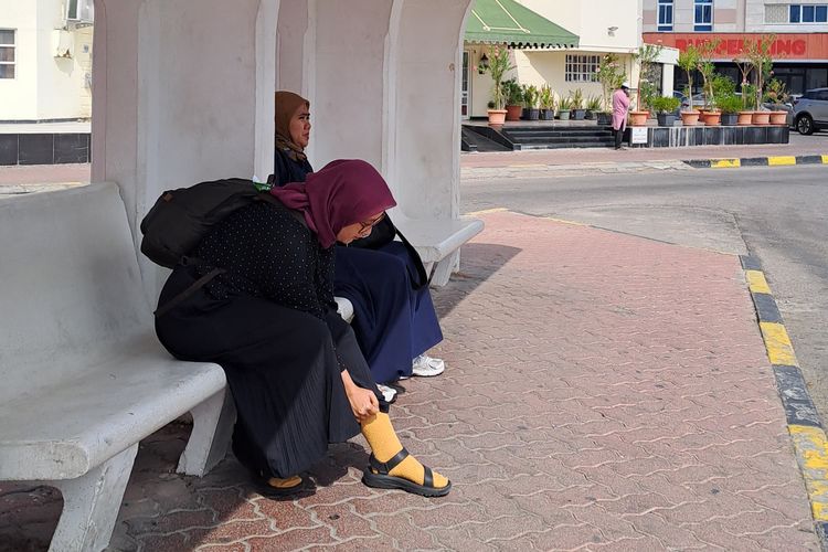 umrah mandiri tanpa travel, Umrah Mandiri, umrah mandiri biaya, umrah mandiri habis berapa, cerita perjalanan umrah mandiri, apakah umroh mandiri lebih murah, cerita umrah mandiri, pengalaman umrah mandiri, berhasil umrah mandiri, perjalanan umrah mandiri, Cerita Tasha Berhasil Berangkat Umrah Mandiri, Bukan Sekadar Nekat dan Hemat