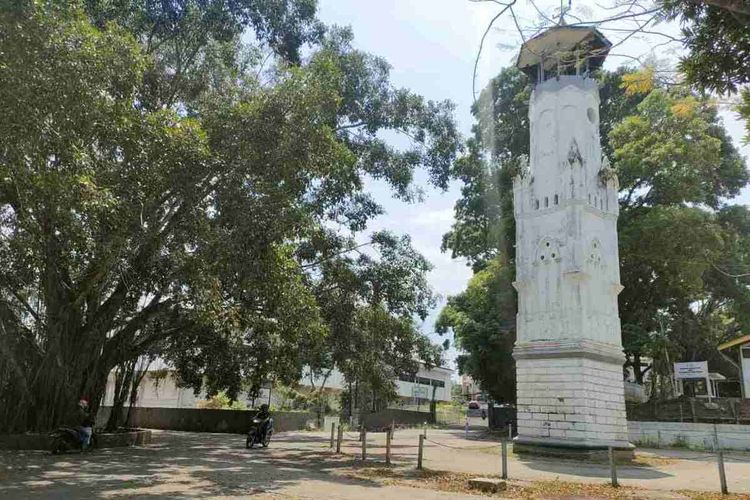 naik Whoosh ke Jatinangor, Whoosh ke Jatinangor, tempat wisata di Jatinangor, Naik Whoosh ke Jatinangor, naik whoosh ke jatinangor turun dimana, cara naik whoosh ke jatinangor, naik whoosh ke jatinangor, whoosh ke jatinangor, tempat wisata di jatinangor, Liburan Naik Whoosh ke Jatinangor, Bisa ke Mana Saja?, 1. Jatinangor National Park (Jans Park), 2. Wisata Tangga Seribu Manglayang, 3. Menara Loji, 4. Batu Kuda Manglayang, 5. Wisata Gunung Geulis