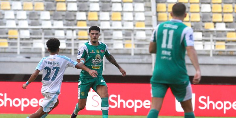 Super League, Persebaya, PSBS Biak, Persebaya Surabaya, PSBS, Milos Raickovic, Francisco Rivera, Super League 2025-2026, Hasil Persebaya Vs PSBS 4-0, Raickovic dan Rivera Kompak Cetak Dwigol