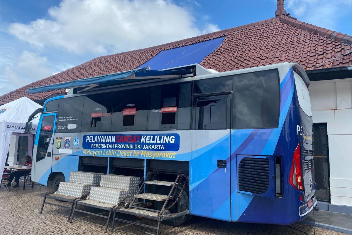 SIM keliling, lokasi, Polda Metro, SIM Keliling Jakarta Buka Hari Ini, Berikut Lokasi dan Tarif Resminya