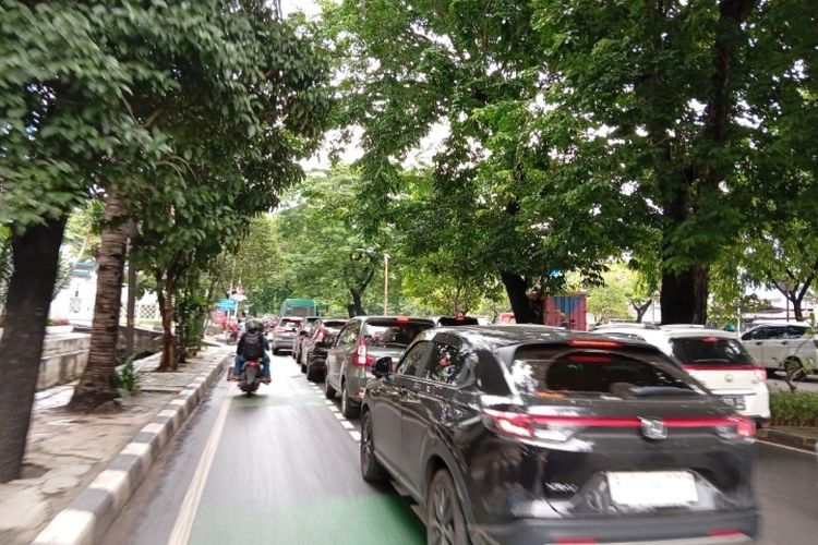 lalu lintas, Cempaka Putih, Banjir Rendam Cempaka Putih, Berikut Ini Jalur Alternatif