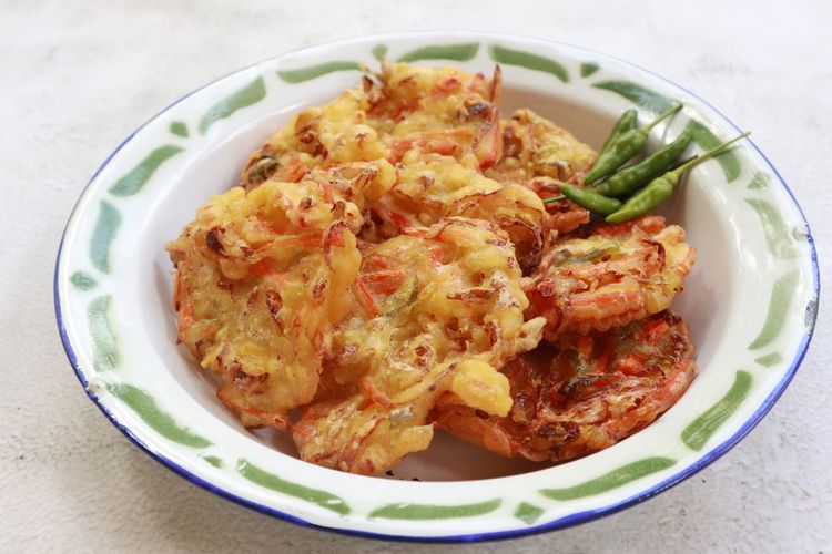 resep bakwan sayur kol dan wortel, resep bakwan sayur renyah dan empuk, resep bakwan sayur renyah dan garing, Resep Bakwan Sayur Kol dan Wortel, Rahasia Garing Tanpa Berminyak, Kenapa Bakwan Sayur Tidak Berminyak?, Tips Bikin Bakwan Sayur Garing Tahan Lama, Resep Bakwan Sayur Kol dan Wortel, Cara Membuat Bakwan Sayur