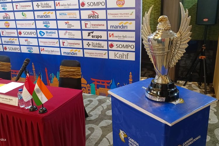 Timnas Indonesia, ASIOP, Papua Football Academy, Simon Tahamata, Garuda International Cup 2025, Garuda International Cup 2025 Usai Digelar, Simon Tahamata Temukan Banyak Talenta, Evergrande FC Dominasi U10, ASIOP Angkat Trofi U12, Papua FA Juara U15, Mito Hollyhook Rajai Kategori U17