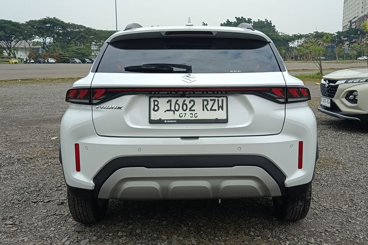 suzuki fronx, Fronx, Fronx GL, suzuki Fronx GL, Desain eksterior Suzuki Fronx, Bahas Desain Suzuki Fronx GL, Tipe Paling Rendah