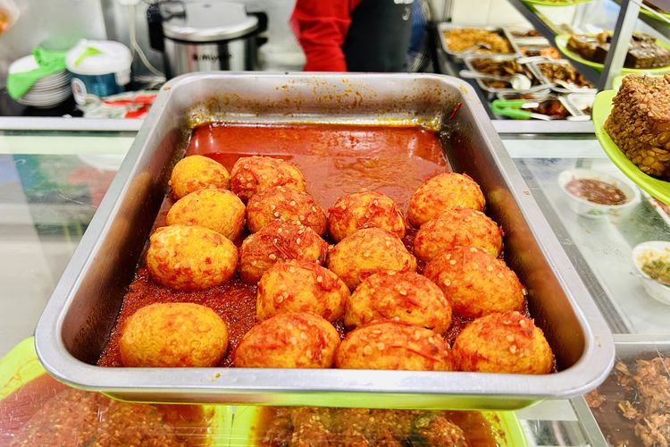 hidangan, menu, sarapan, makan malam, telur balado, Resep Telur Balado Aroma Jeruk, Menu Praktis untuk Sarapan hingga Makan Malam