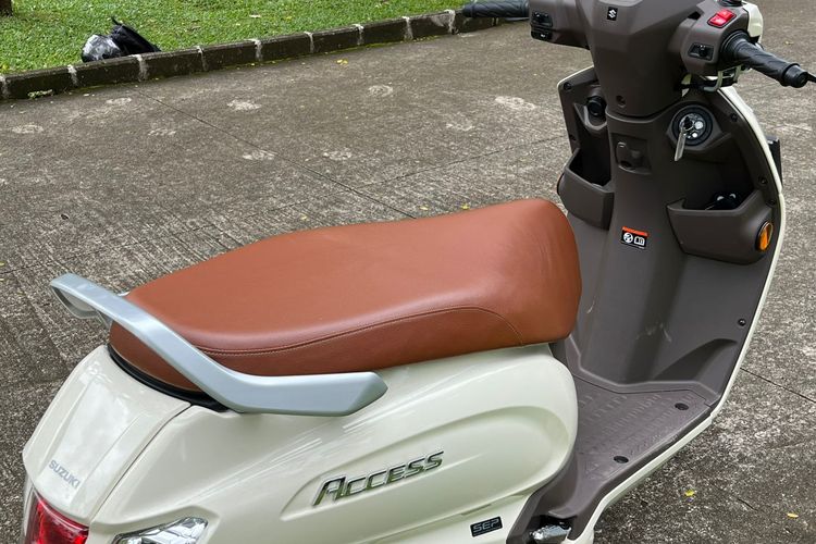 desain, Access, Bahas Desain Suzuki Access 125: Tampang Bersahaja, Material Istimewa