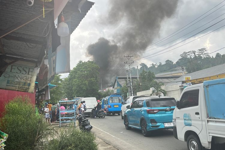 Kendaraan prioritas, Panduan Memberi Jalan bagi Kendaraan Prioritas Saat Lalu Lintas Macet