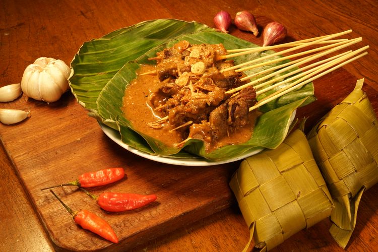 PRJ 2025, makanan di PRJ, kuliner di prj, makanan di prj, Daftar Kuliner PRJ 2025, dari Makanan Khas Daerah hingga Jajanan Jumbo, Makanan khas daerah di PRJ 2025, Jajanan PRJ dengan kemasan jumbo, Minuman PRJ 2025 porsi jumbo, Catat Jadwal Buka PRJ 2025