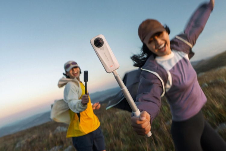 kamera aksi, Insta360, Insta360 X4 Air, spesifikasi Insta360 X4 Air, harga Insta360 X4 Air, Insta360 X4 Air Resmi Meluncur, Kamera Aksi 8K yang Ringan