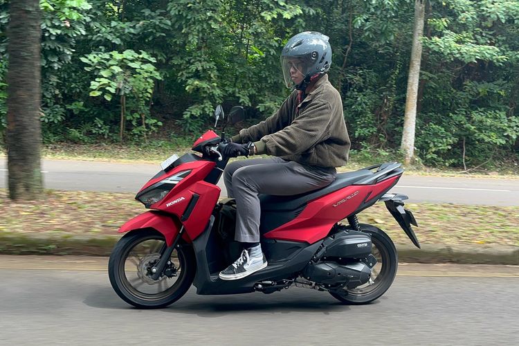 Vario 125, rasa berkendara, Rasa Berkendara Vario 125 Baru Dipakai Harian, Responsif dan Praktis